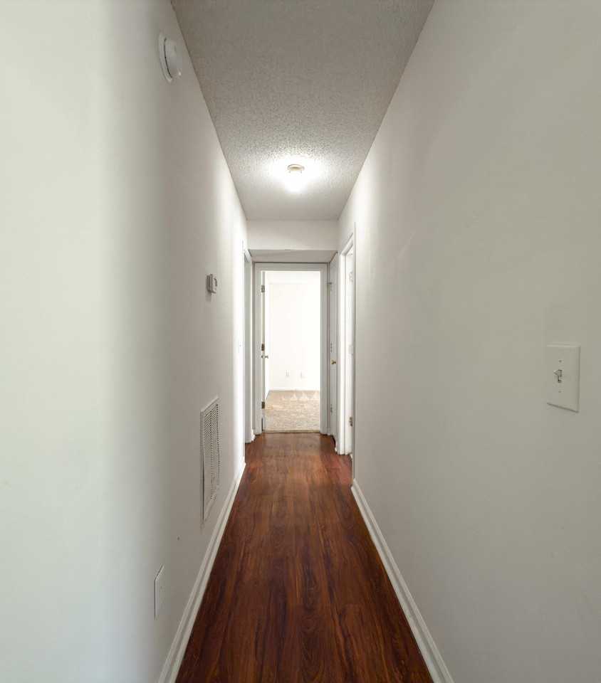 731 South Parker Dr - Photo 7 of 8