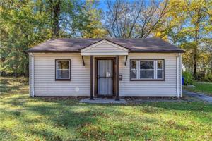 featured image of 4428 E 142nd St