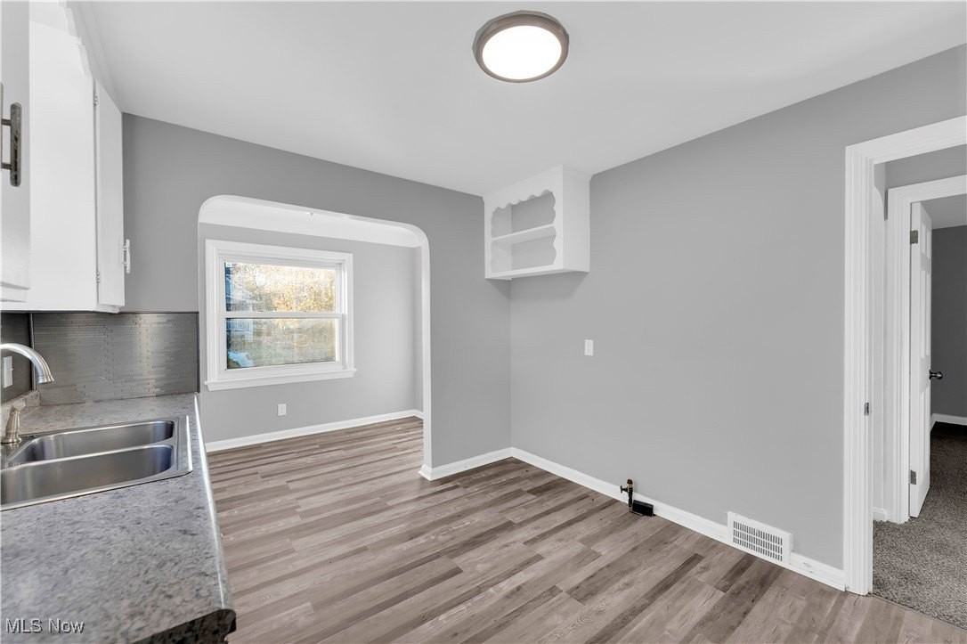 3424 Fortune Avenue - Photo 6 of 26