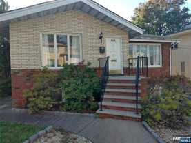 454 Westview Pl - Photo 1 of 1