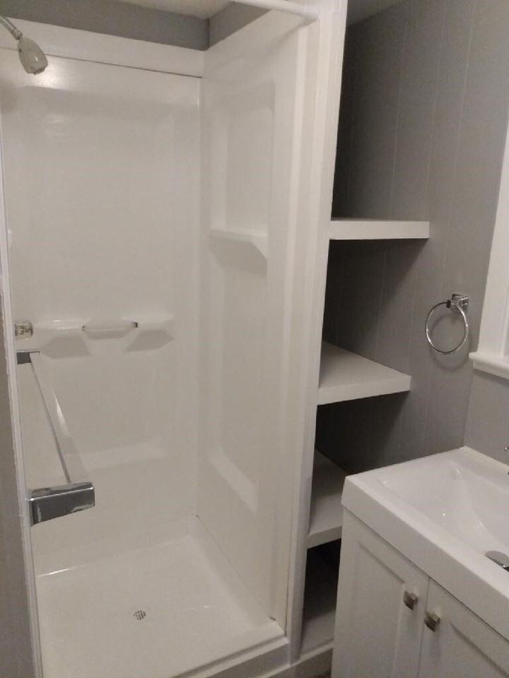 28 Halifax St - Photo 3 of 9