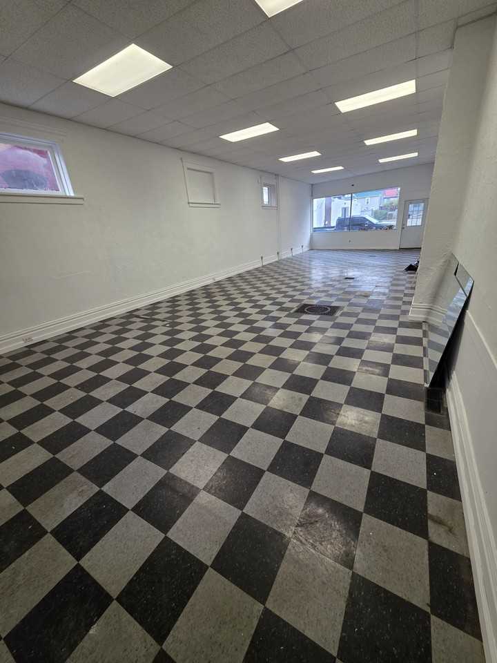 2519 -2523 Peach Street - Photo 2 of 3