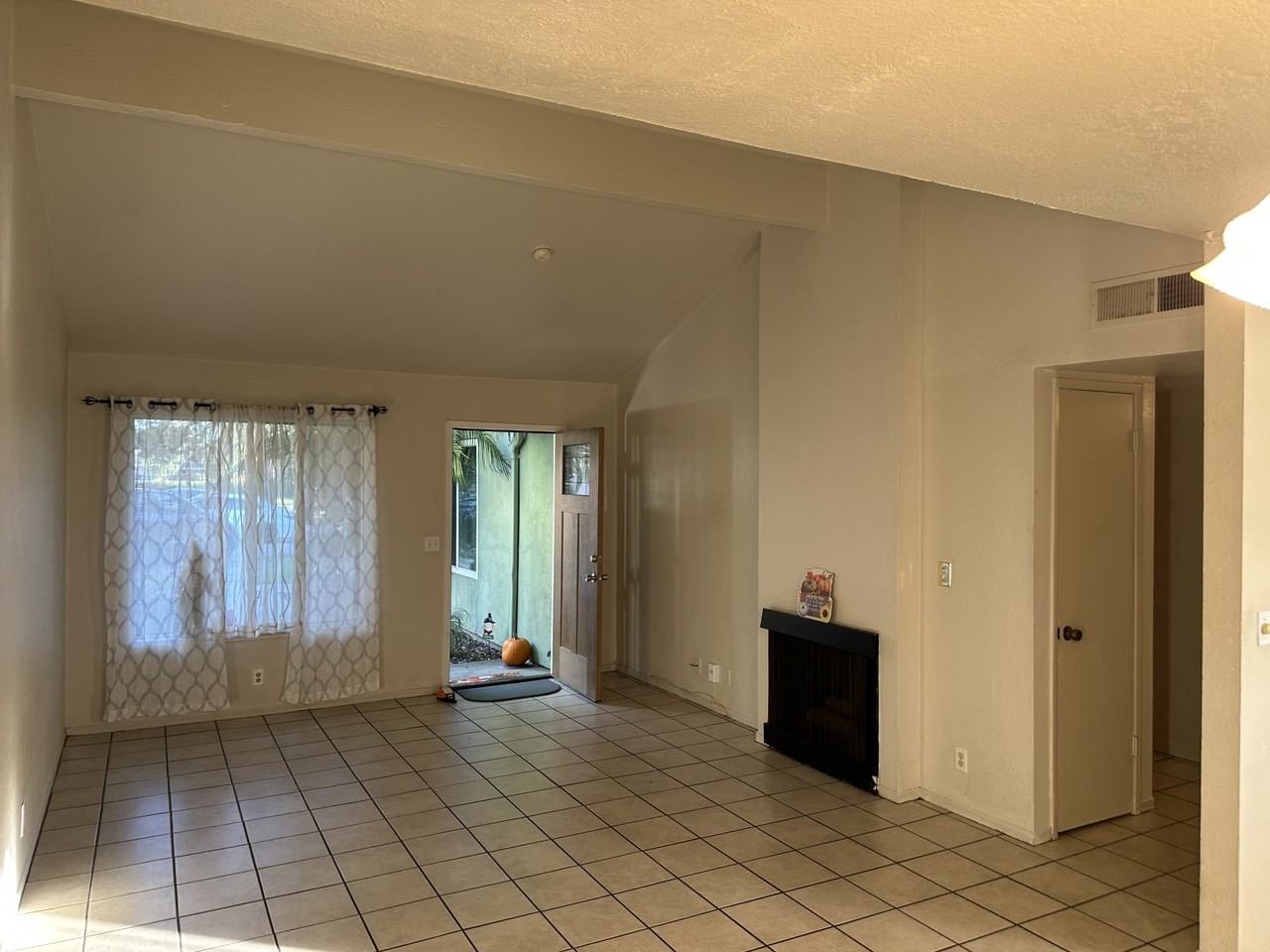 WHITTIER CT-2930 - Photo 5 of 42