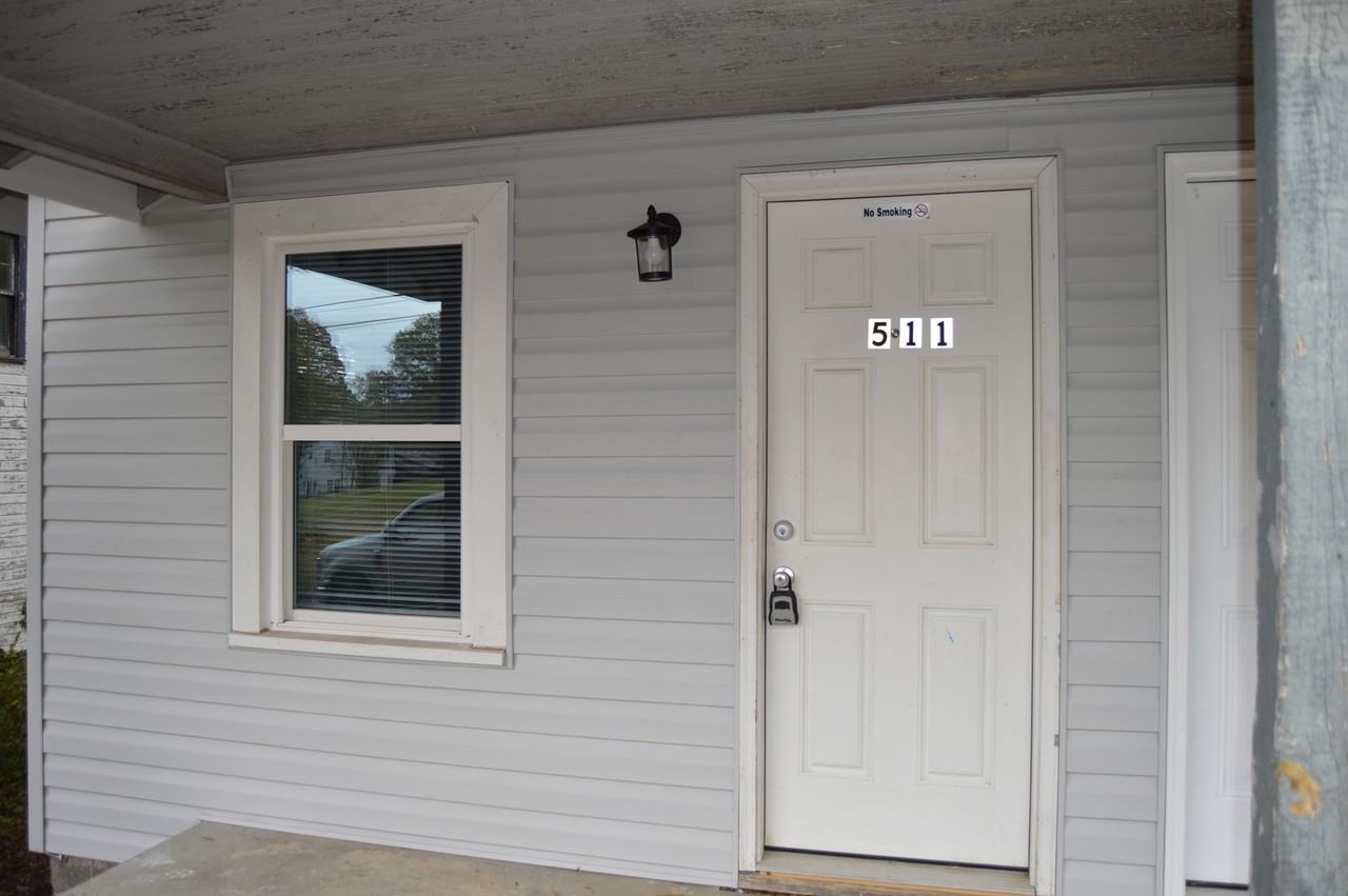 511 South Elm Street - Photo 2 of 12