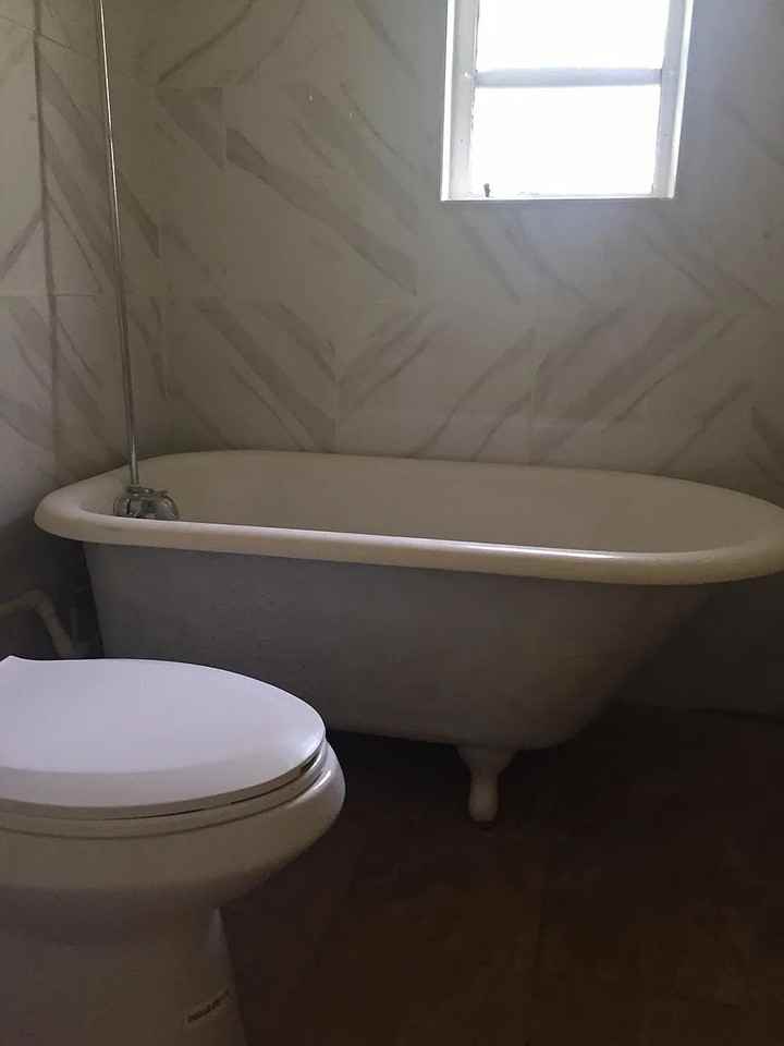 549-553 Highland - Photo 5 of 7