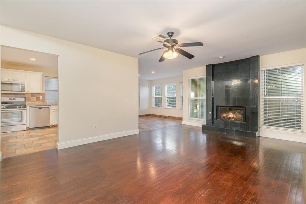 416 Hopewell Dr - Photo 6 of 35