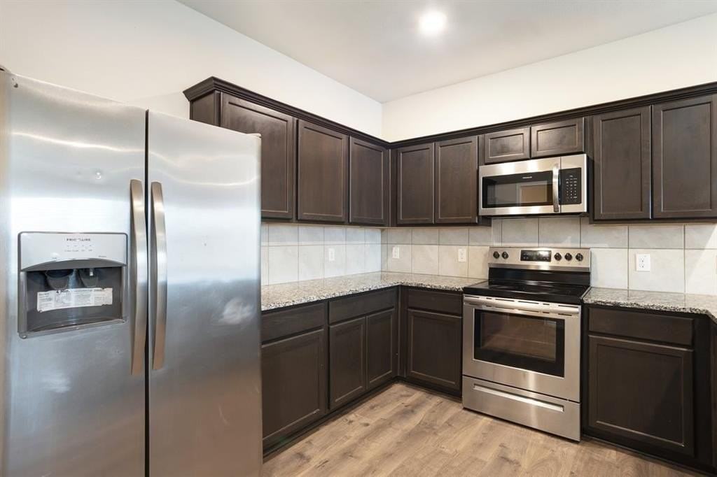 2328 Stefani St - Photo 5 of 23