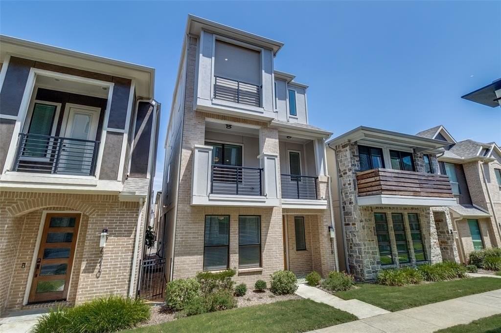 8218 Laflin Lane - Photo 2 of 20