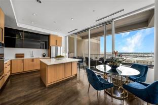 2408 Victory Park Lane #832 - Photo 1 of 1