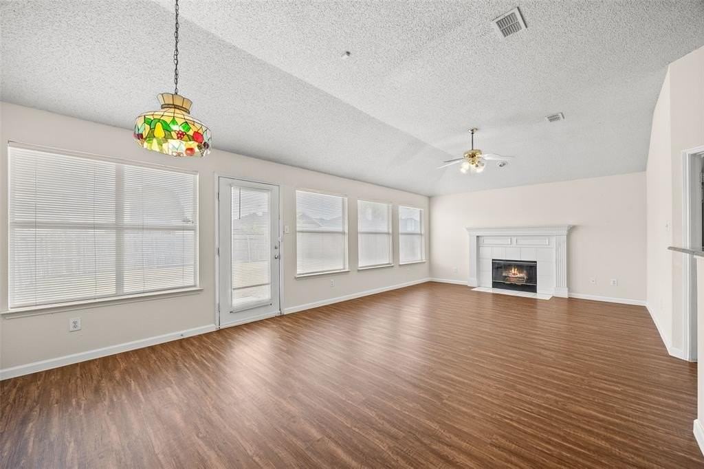 2521 Creek Crossing Road - Photo 2 of 21