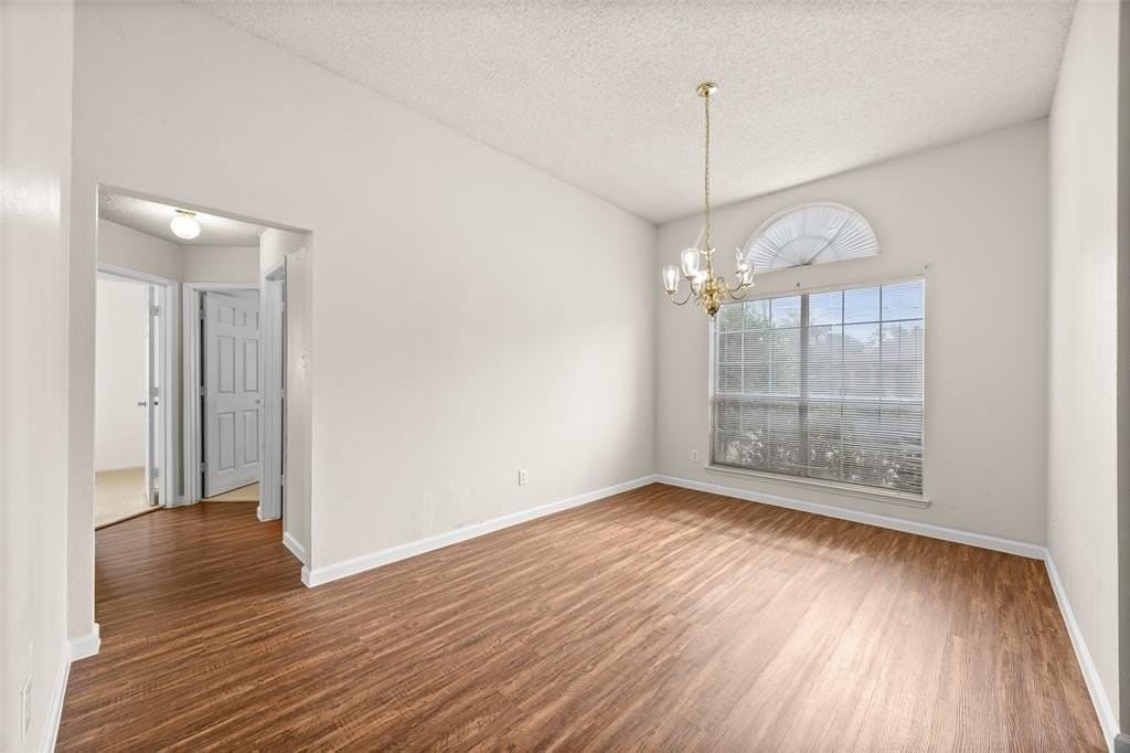 2521 Creek Crossing Road - Photo 6 of 21