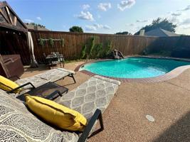 featured image of 198 Radecke Rd