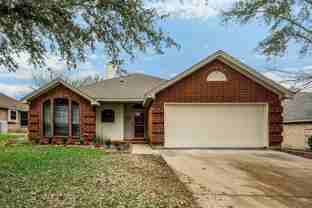 728 Nicole Dr - Photo 1 of 1