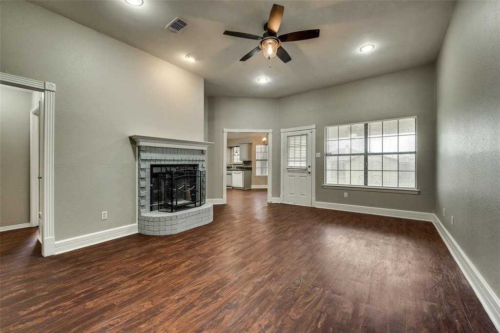 728 Nicole Drive - Photo 2 of 30