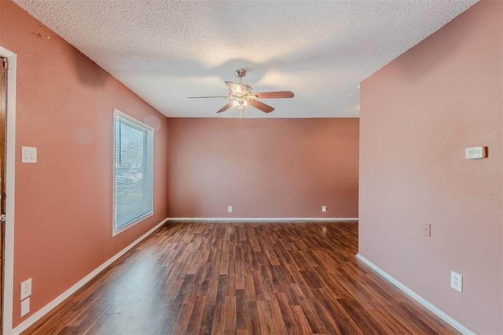 600 Ne 11th St - Photo 7 of 35