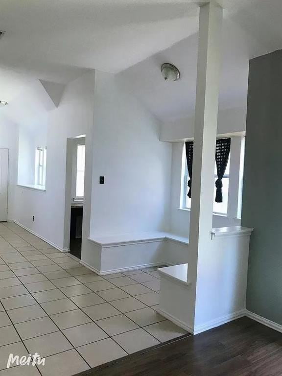 9921 Tanglebrush Dr - Photo 5 of 31