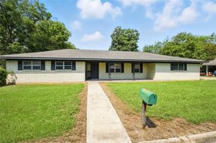 115 Horseshoe Dr - Photo 1 of 1