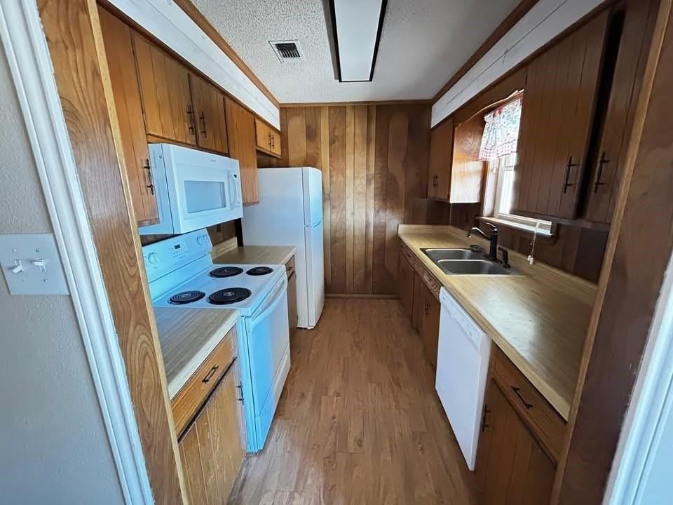 116 Kimberly St - Photo 4 of 18