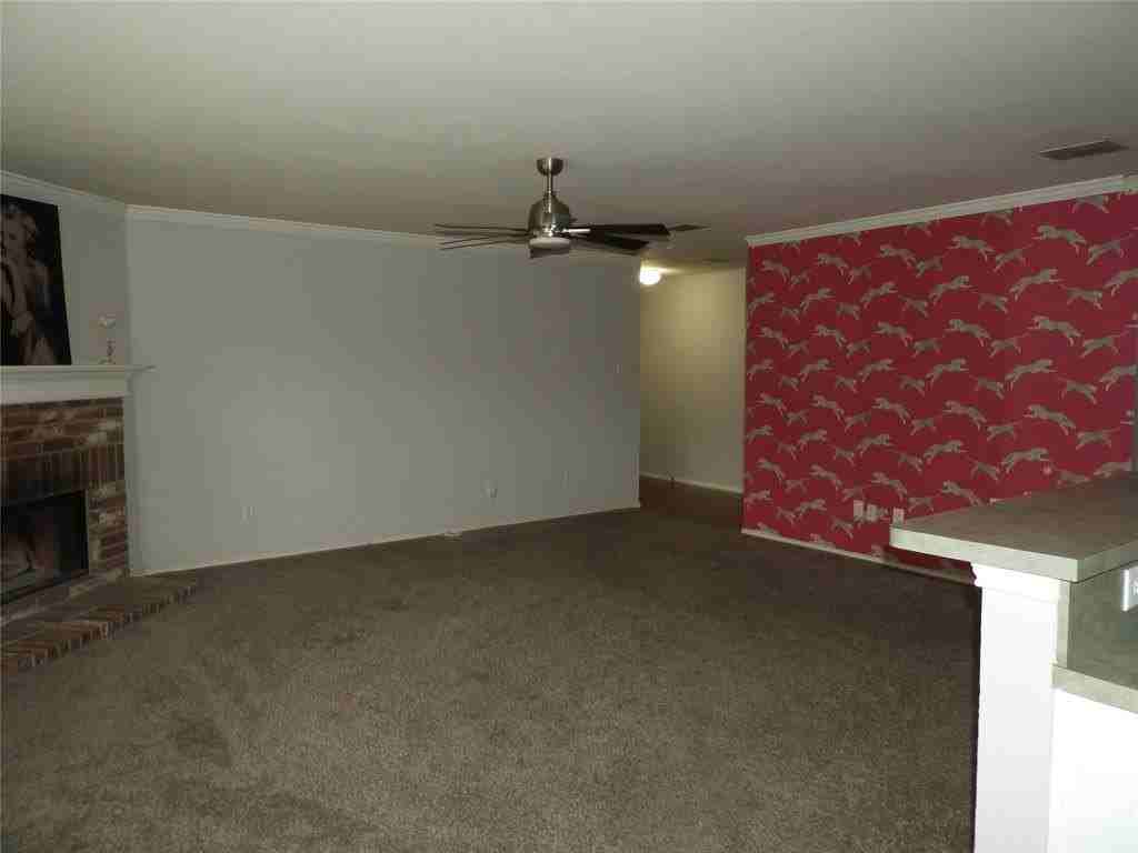 2617 Terrace Dr - Photo 3 of 11