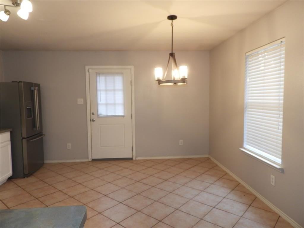 2617 Terrace Dr - Photo 5 of 11