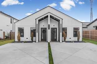 2111 Wright St #B - Photo 1 of 1