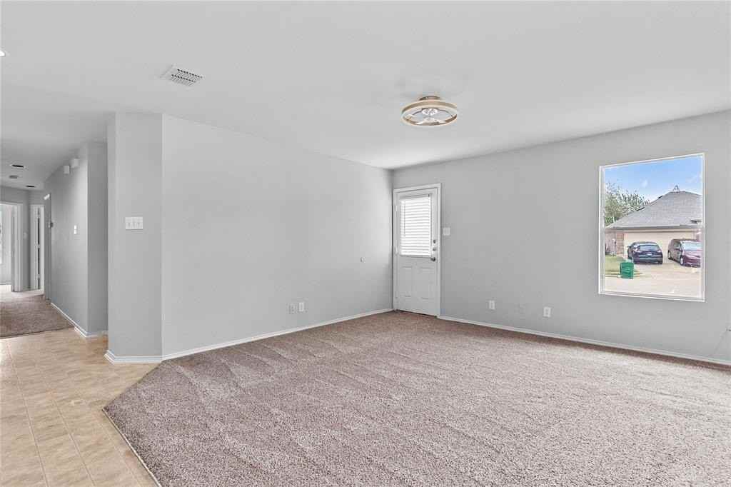 500 Canvas Ct - Photo 4 of 22