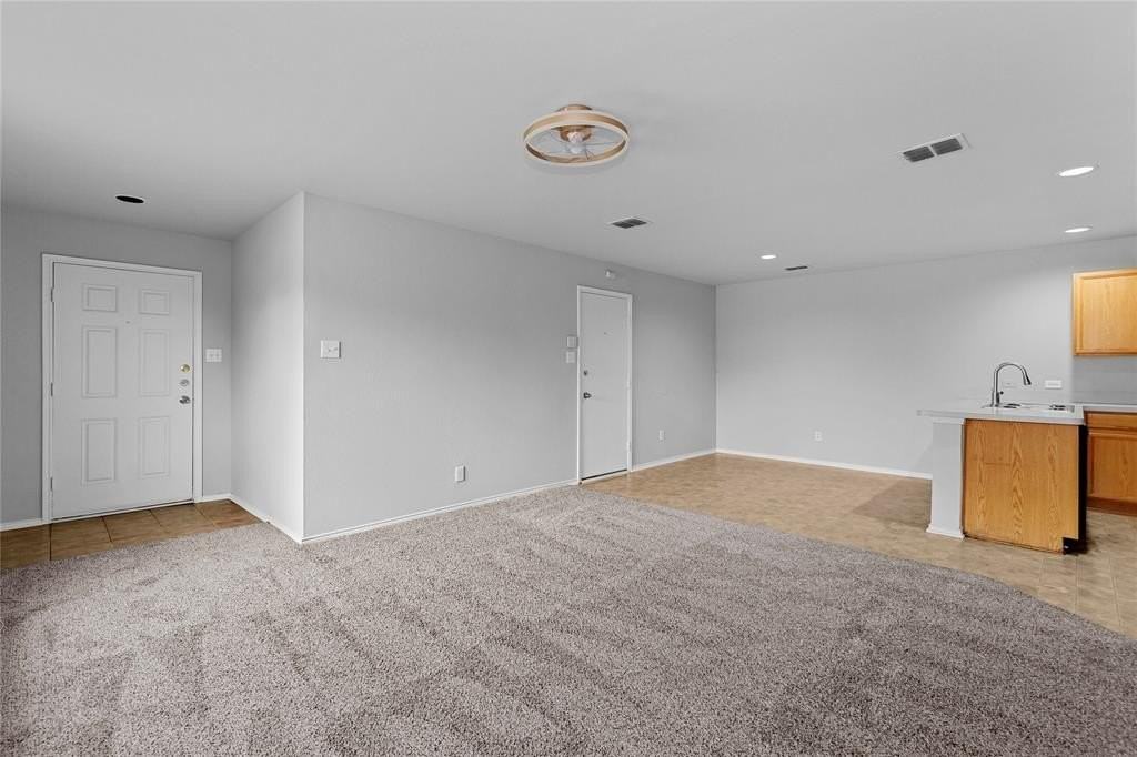 500 Canvas Ct - Photo 5 of 22