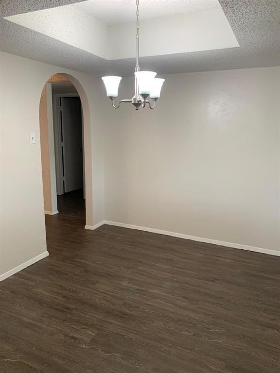 4742 Cliffwood Dr - Photo 3 of 6