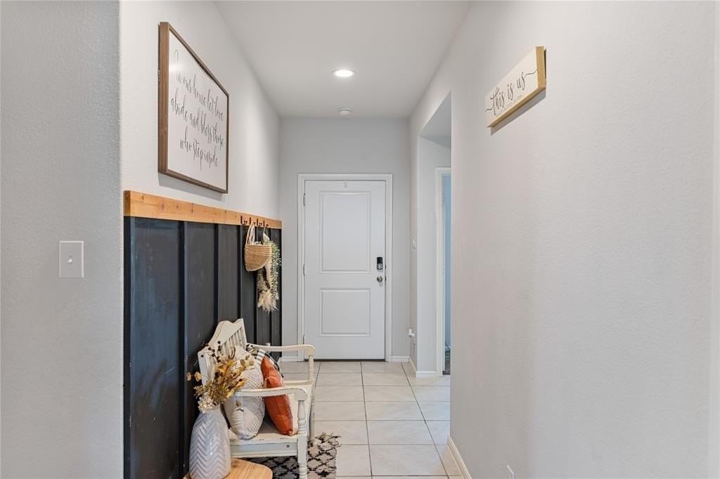 16429 Porterfield Lane - Photo 3 of 29