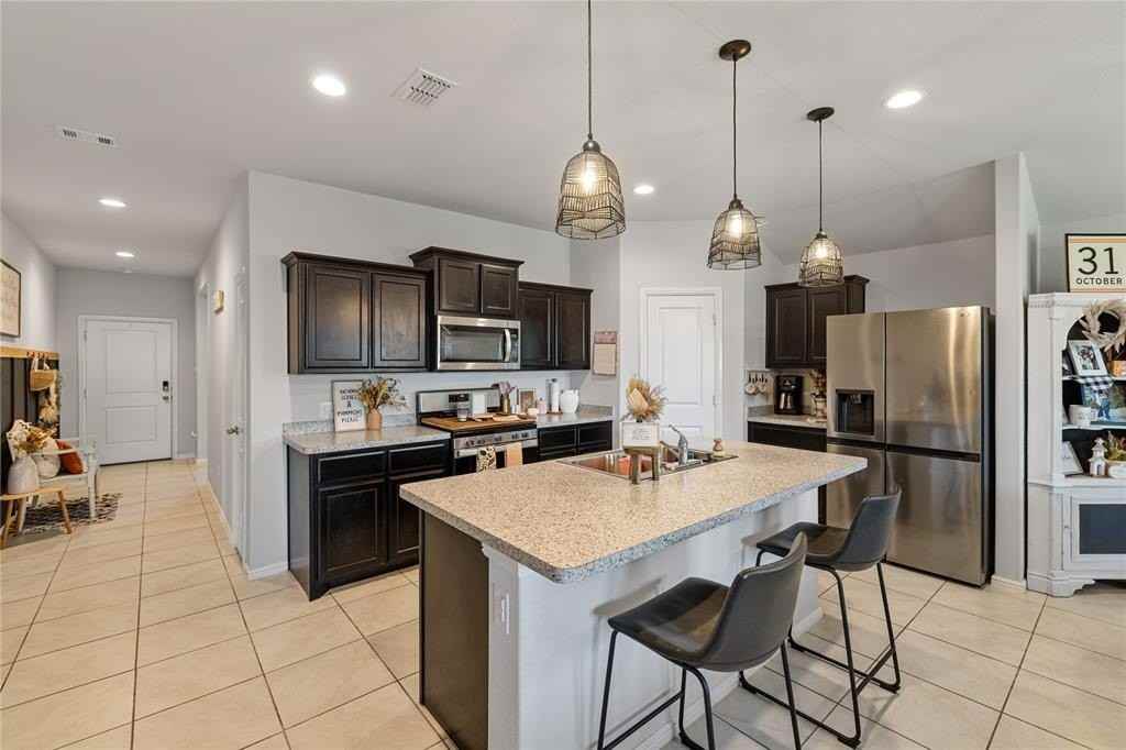 16429 Porterfield Lane - Photo 7 of 29