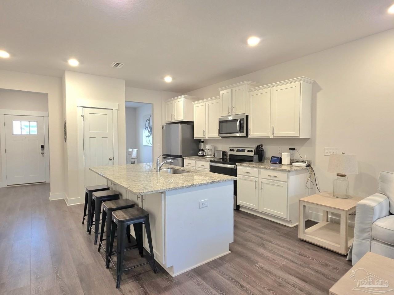 7904 Sweet Retreat Ln - Photo 6 of 30