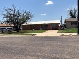 featured image of 2511 Carleton Dr