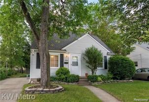 1586 W Saratoga St - Photo 1 of 1