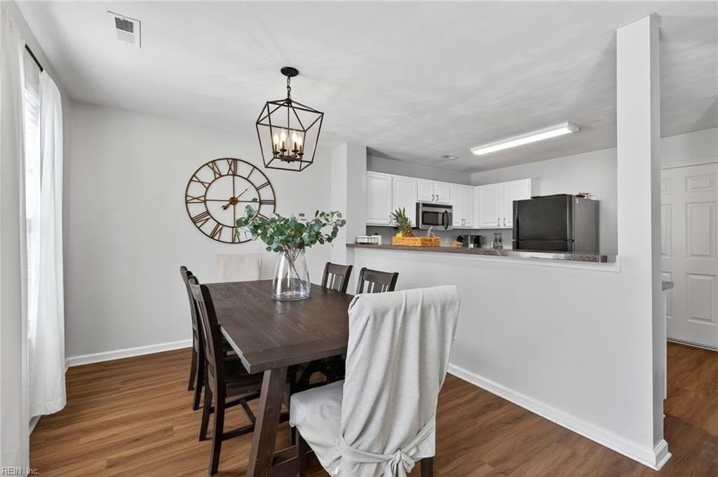 3659 Cape Henry Ave - Photo 5 of 22