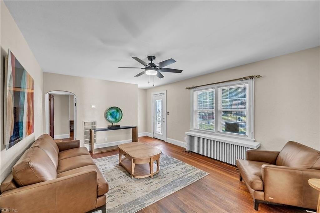 1345 E Norcova Dr - Photo 5 of 25