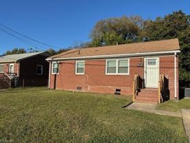 16 Henderson Ln - Photo 1 of 1