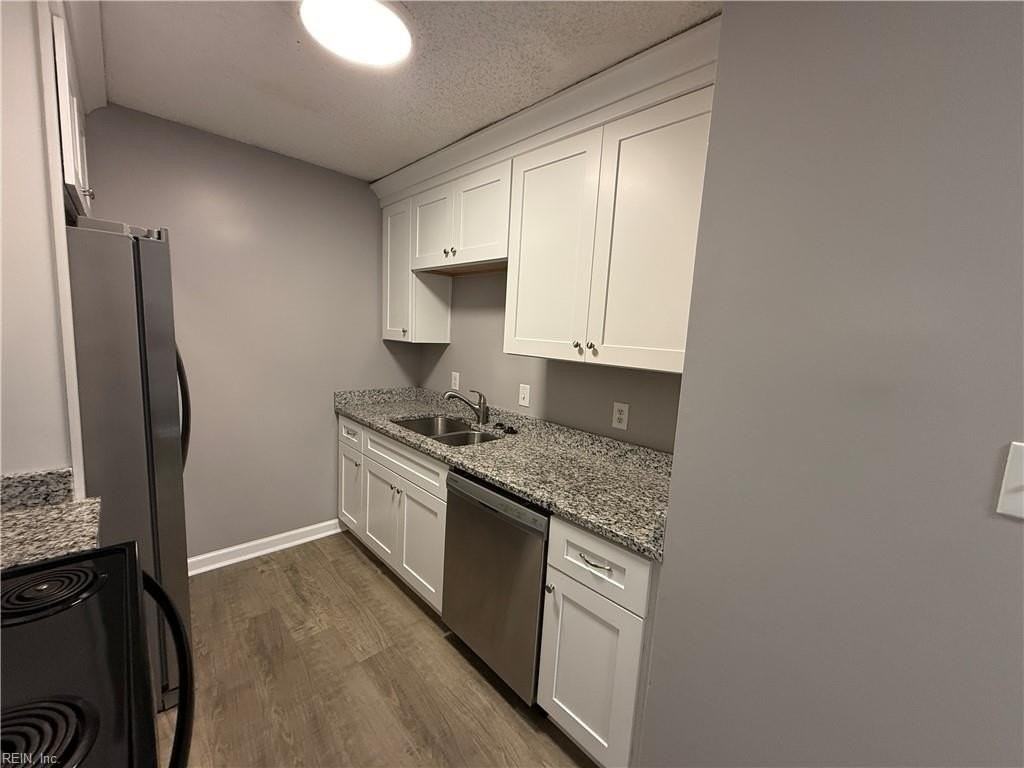 906 Seabreeze Court - Photo 7 of 22