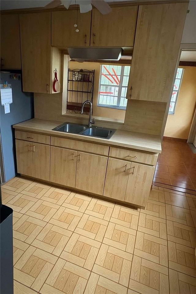 10335 Nw 26th Ave - Photo 2 of 8