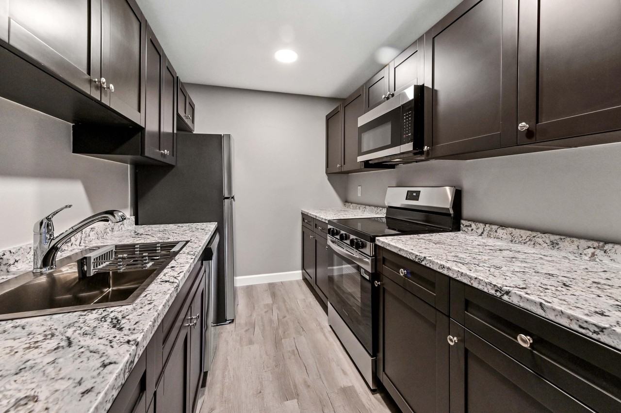 3910 Crystal Lake Dr #204 - Photo 7 of 23