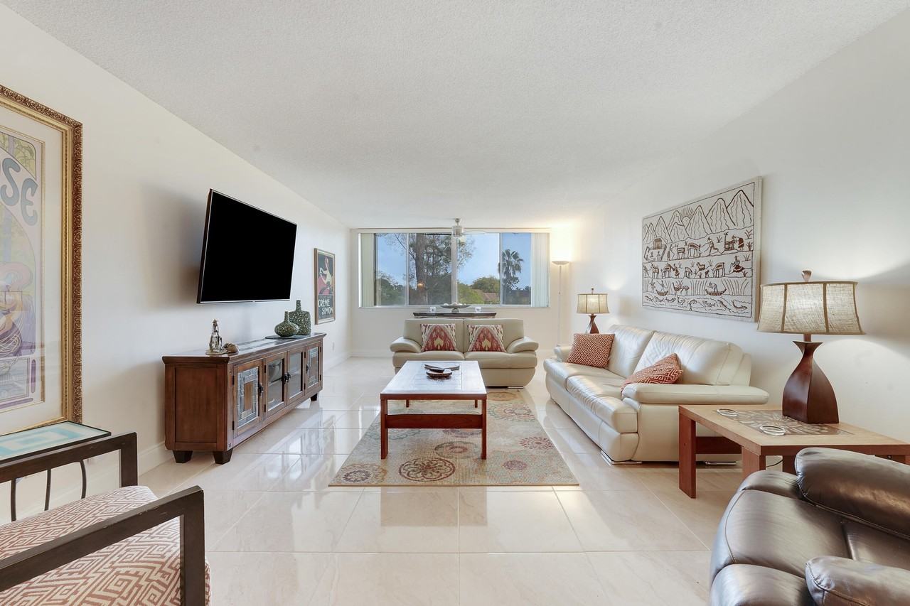 6698 10th Avenue North #320 - Photo 2 of 13