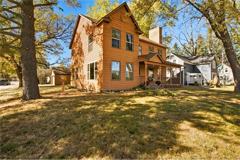 501 Riverside Ave N - Photo 1 of 1