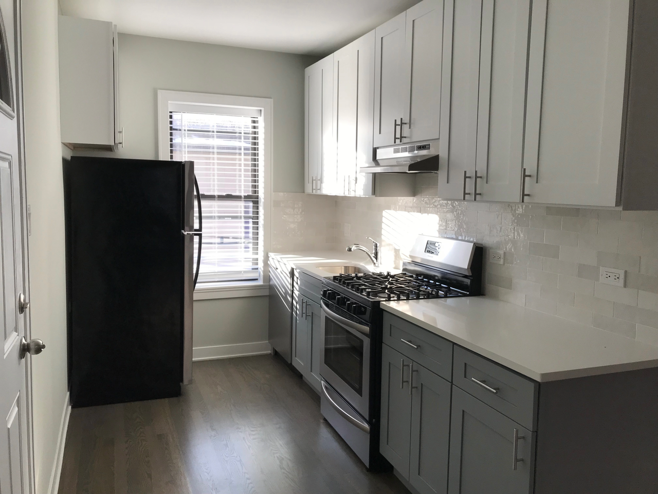 1954 West Wilson Avenue #2B