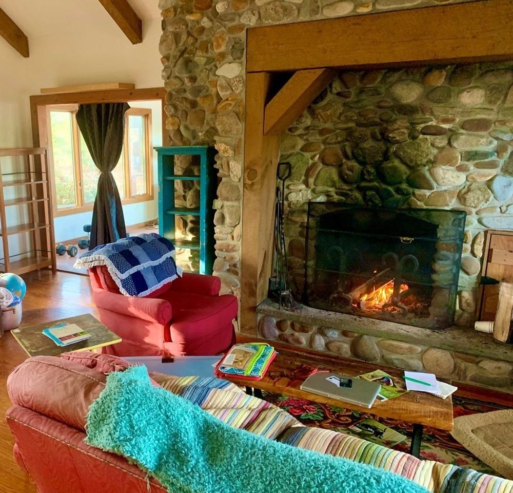 9077 Henderson Road - Photo 7 of 15