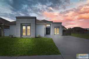 featured image of 2170 Portofino Blvd