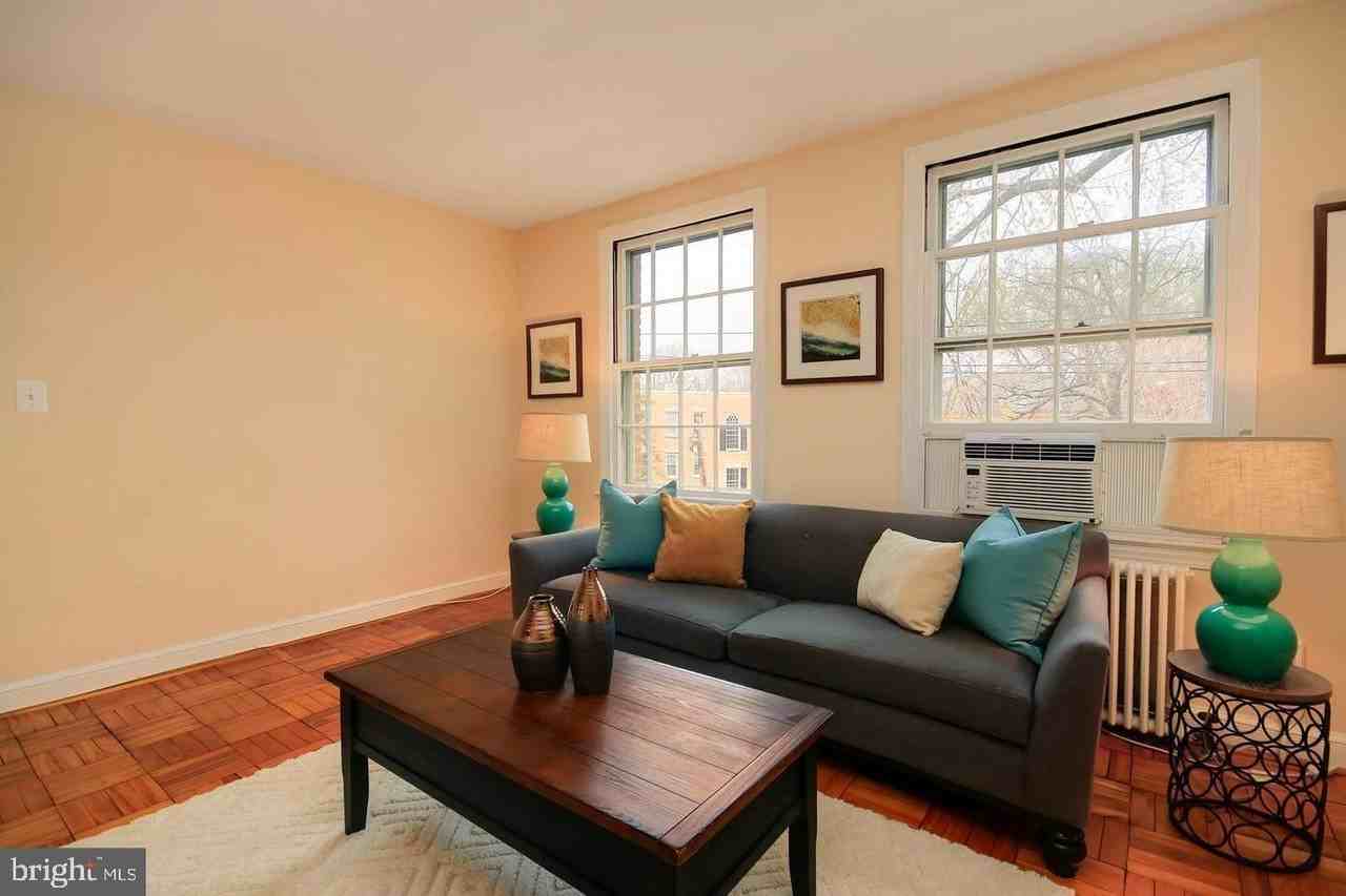 2712 Ordway Street Northwest #5 - Photo 4 of 26