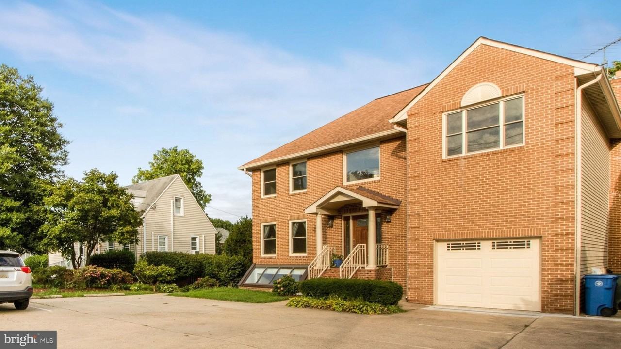 8933 Colesville Road - Photo 2 of 31