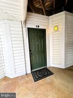 featured image of 2014 Windsong Dr Unit 1b #1B