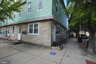 374 Farnsworth Ave - Photo 1 of 1