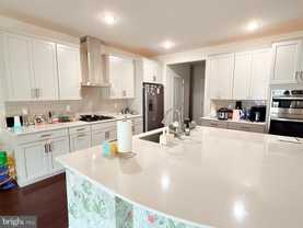 161 Livingston Ln - Photo 1 of 1