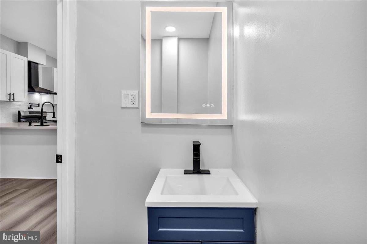 4229 Romain St - Photo 6 of 16